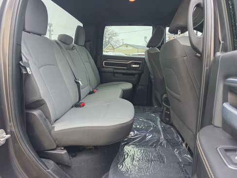 Used 2024 RAM 2500 Big Horn AWD/4WD image 10