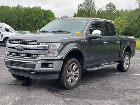 Used 2018 Ford F150 Lariat w/ Equipment Group 502A Luxury AWD/4WD image 3