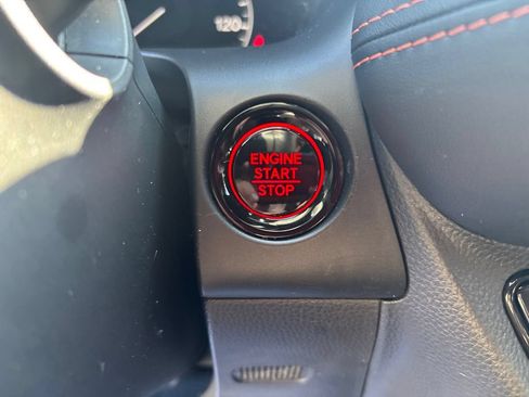 Used 2023 Honda HR-V Sport image 29