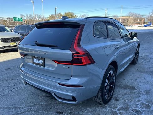 New 2026 Volvo XC60 B5 Plus w/ Climate Package image 8