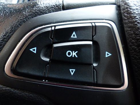 Used 2017 Ford Focus Titanium image 27