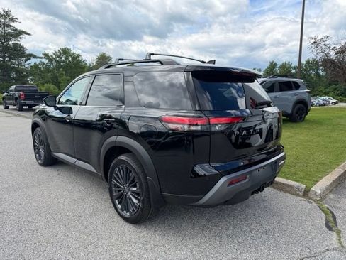 New 2026 Nissan Pathfinder SL AWD/4WD image 7