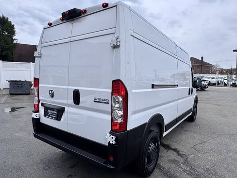 Used 2025 RAM ProMaster 2500 w/ Safety Group image 9