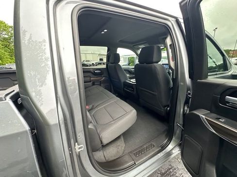 Used 2021 Chevrolet Silverado 1500 LT Trail Boss AWD/4WD image 17