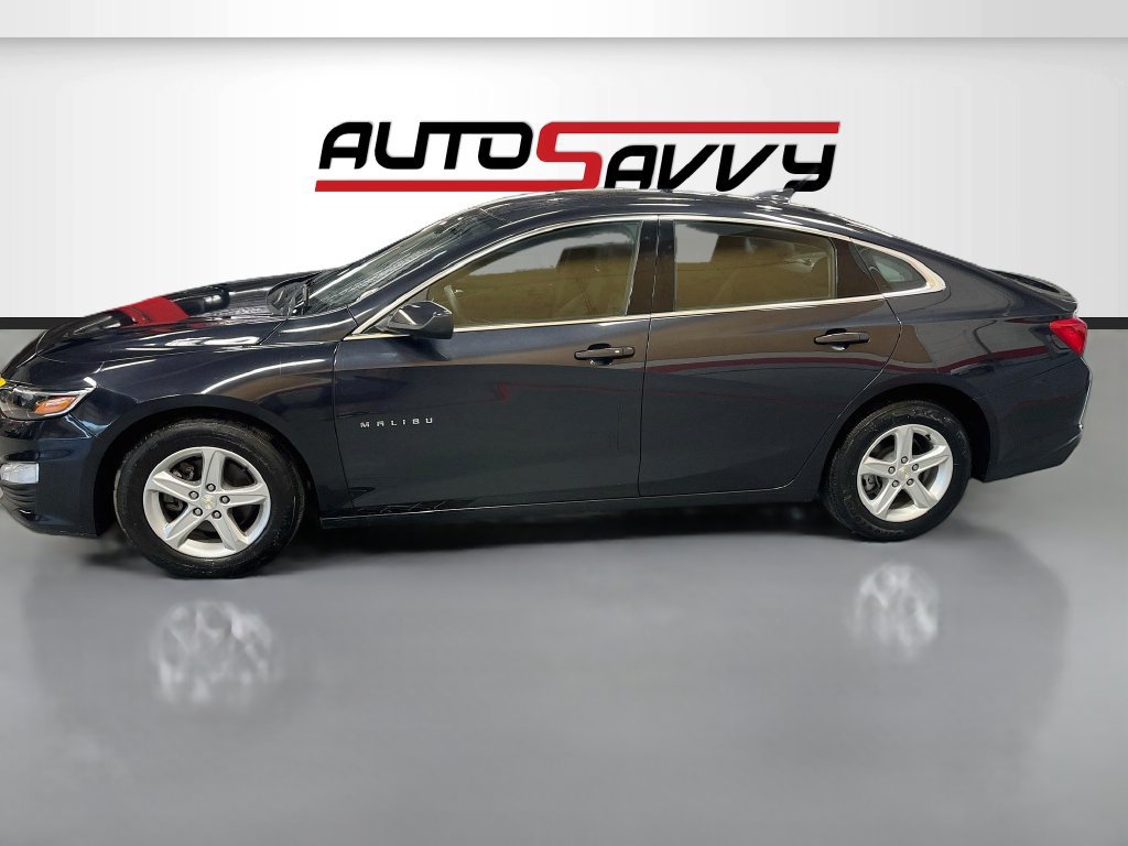 Used 2023 Chevrolet Malibu LT w/ Driver Confidence Package FWD image 4