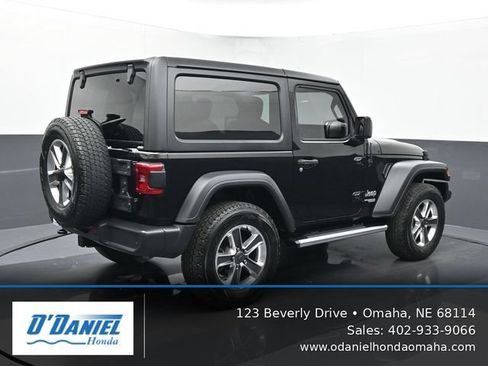 Used 2021 Jeep Wrangler Sport AWD/4WD image 6