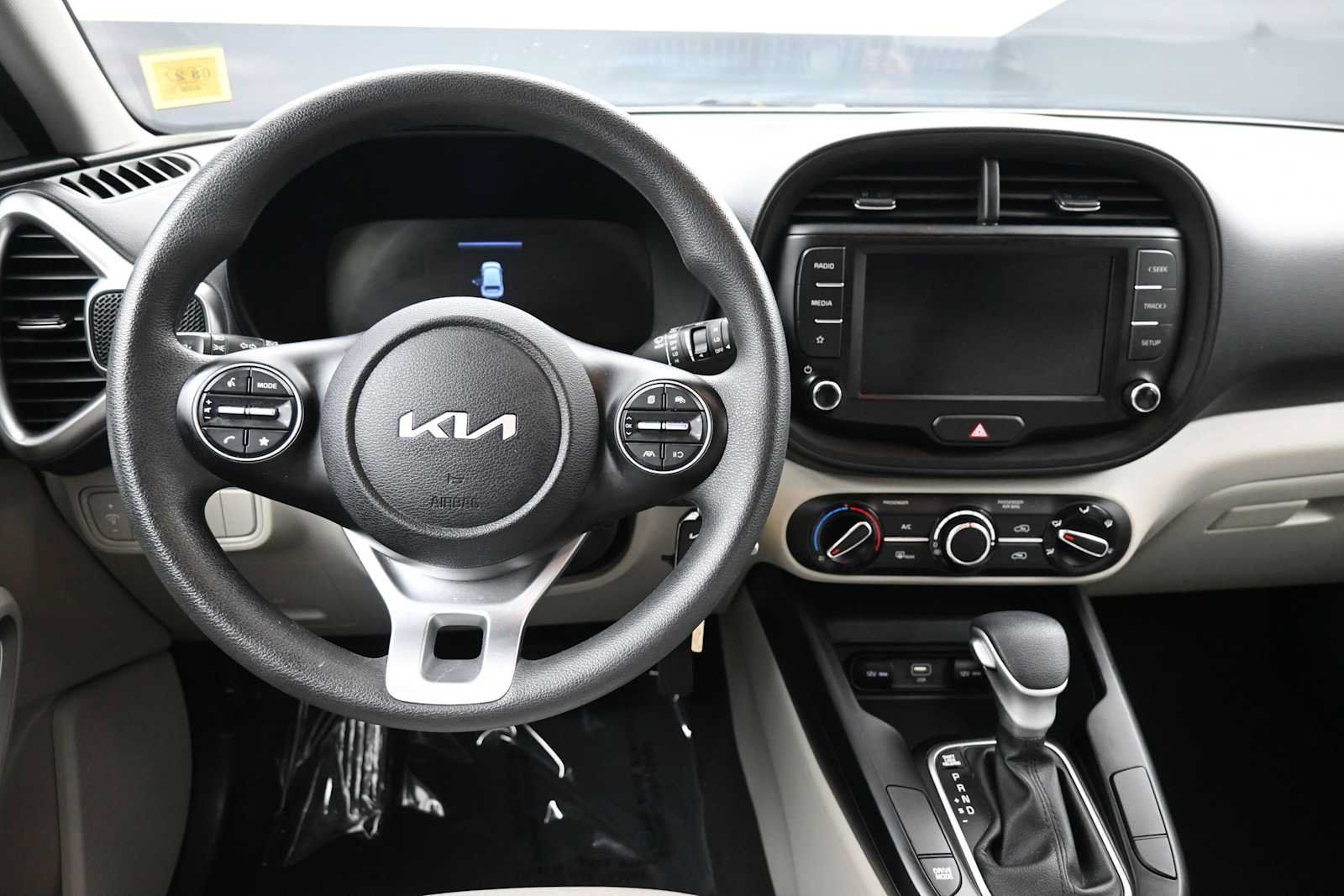 Certified 2023 Kia Soul LX w/ Option Group 015 FWD image 19