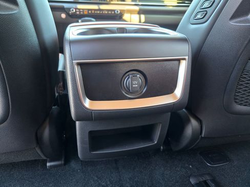 New 2026 Kia Carnival EX image 35