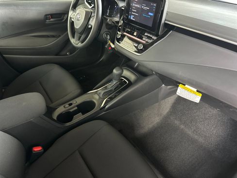 Used 2026 Toyota Corolla LE image 14