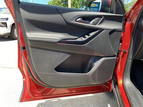 New 2026 Chevrolet Equinox LT w/ Convenience Package II image 20