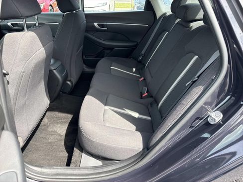 Used 2025 Hyundai Sonata SEL FWD image 28