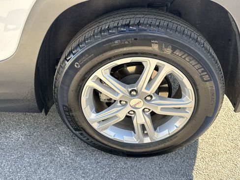 Certified 2023 GMC Terrain SLE w/ Driver Convenience Package image 31