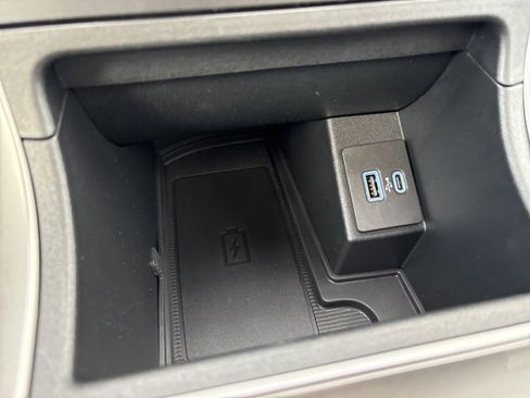 Used 2024 Ford Edge SEL w/ Convenience Package image 28