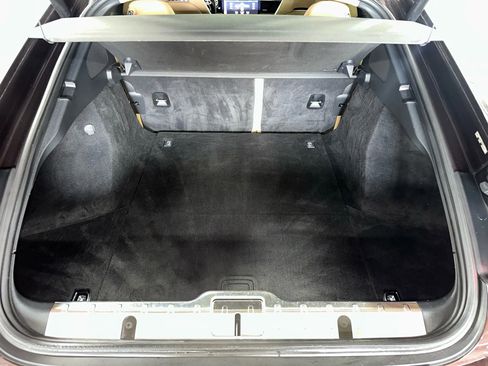 Used 2018 Porsche Panamera w/ Premium Package Plus image 36