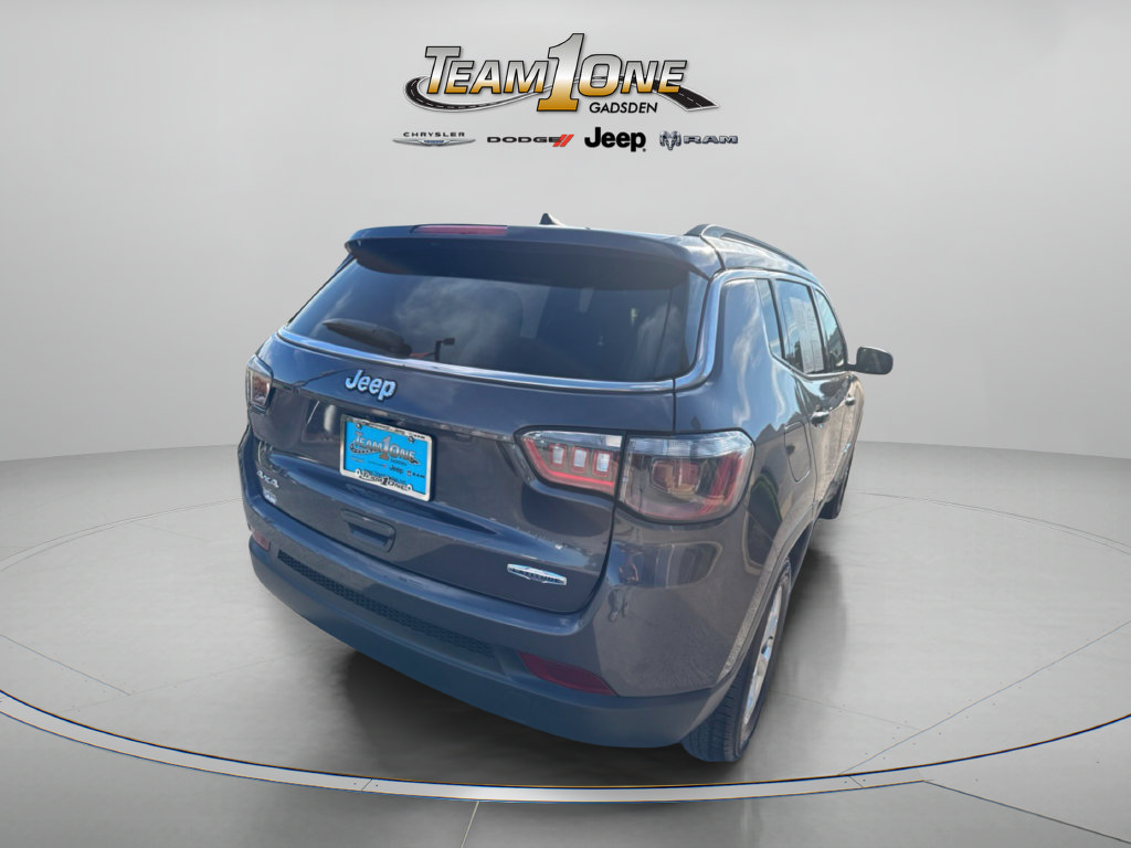 Used 2024 Jeep Compass Latitude AWD/4WD image 8