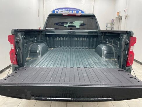 New 2026 Chevrolet Silverado 1500 LT image 12
