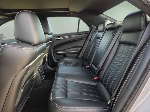 Used 2023 Chrysler 300 S image 10