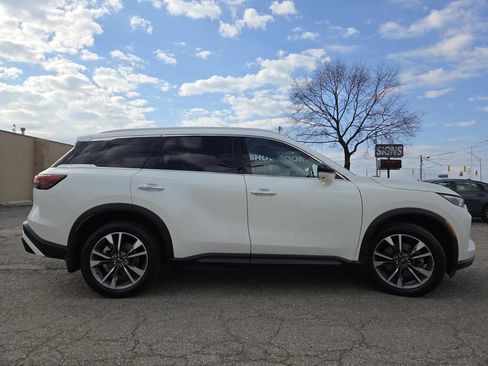 Used 2023 INFINITI QX60 Luxe image 19