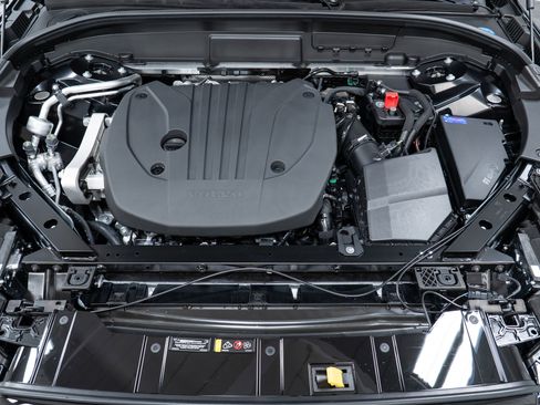 New 2026 Volvo XC60 B5 Plus w/ Protection Package Premier image 9