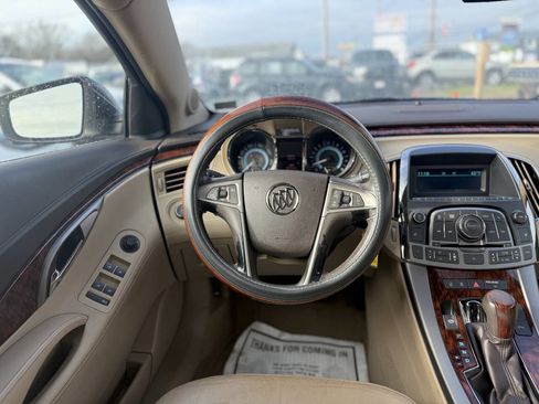 Used 2012 Buick LaCrosse Premium image 18