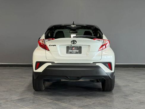 Used 2021 Toyota C-HR Nightshade FWD image 6