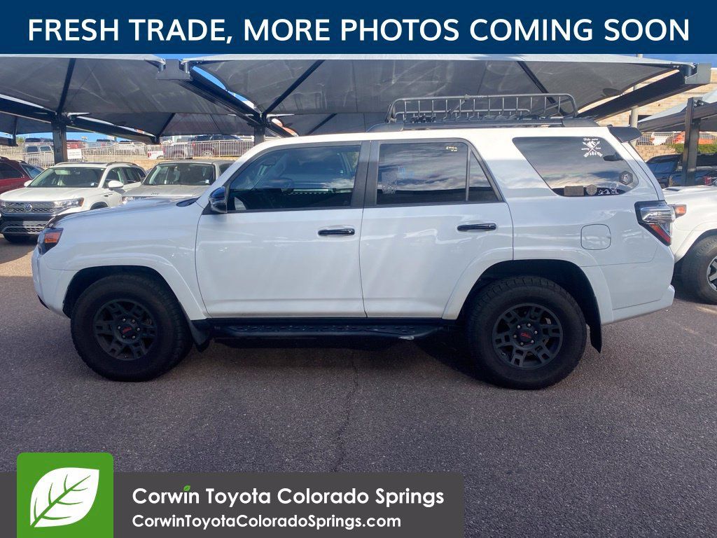 Used 2021 Toyota 4Runner Venture w/ Moonroof Package AWD/4WD image 5