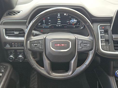 Used 2023 GMC Yukon AT4 image 21