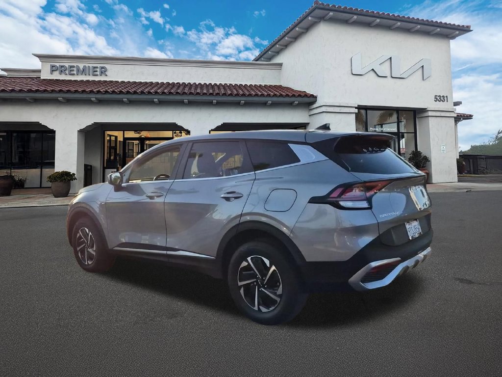 Certified 2025 Kia Sportage LX AWD/4WD image 6