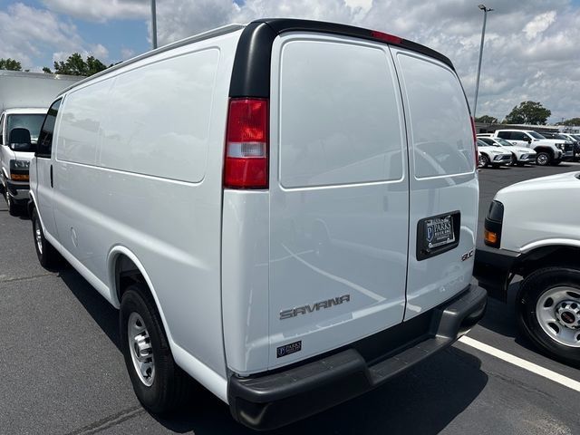 New 2025 GMC Savana 2500 w/ Communications Package RWD image 5