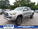 Used 2019 Toyota Tacoma TRD Sport image 3