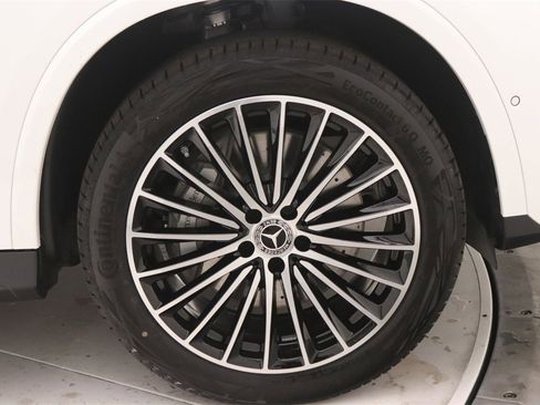 New 2026 Mercedes-Benz GLC 300 4MATIC image 13