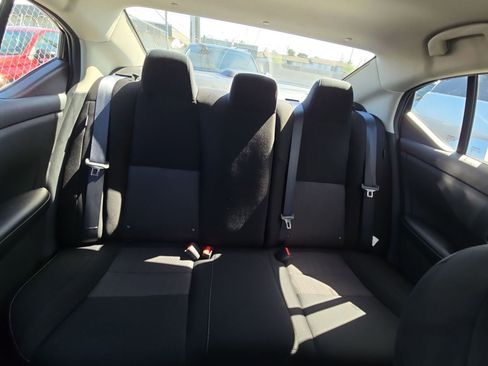 Used 2025 Nissan Sentra SV FWD image 14