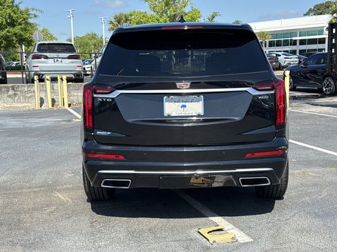 Used 2020 Cadillac XT6 Premium Luxury image 9