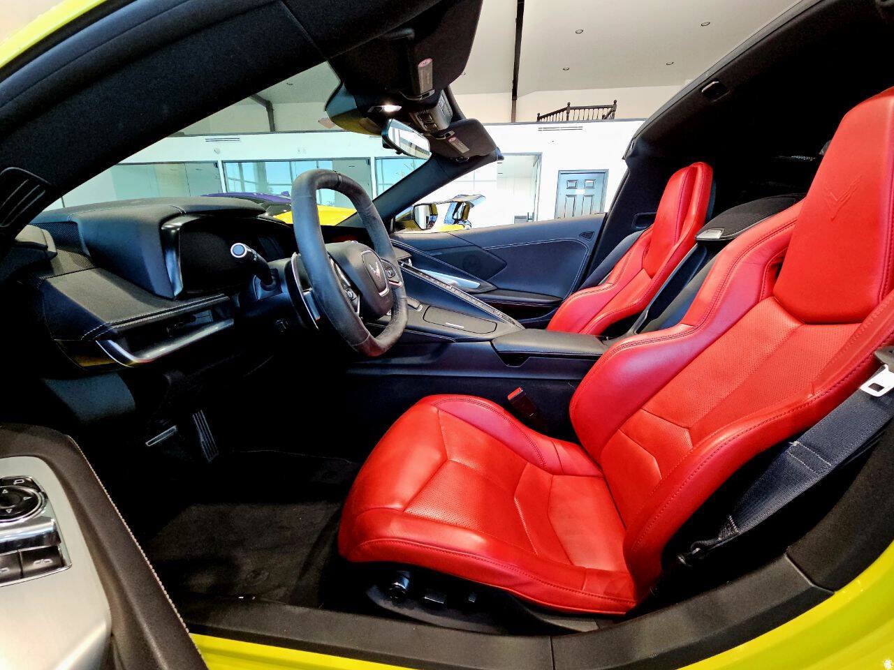 Used 2021 Chevrolet Corvette Stingray Coupe w/ Z51 Performance Package RWD image 8