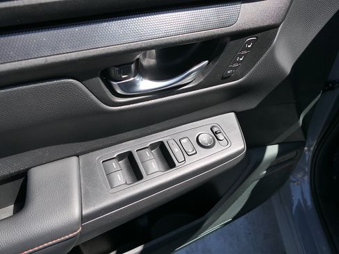 Used 2025 Honda CR-V Sport-L image 13