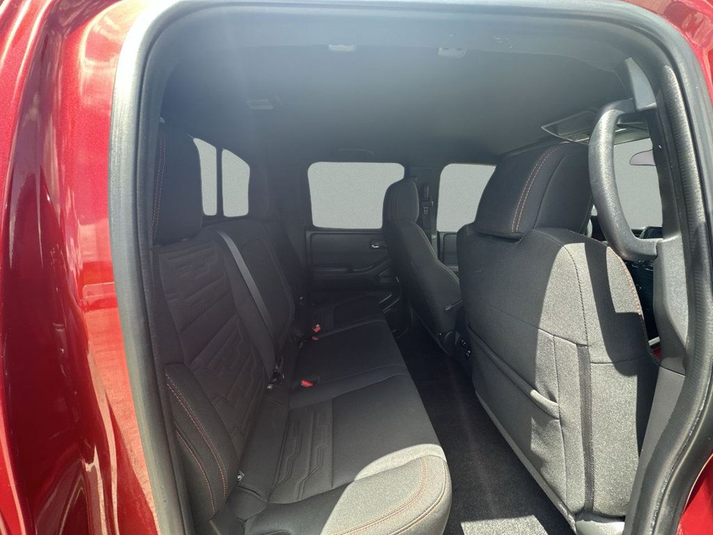 Used 2023 Nissan Frontier PRO-4X w/ Pro Convenience Package AWD/4WD image 33