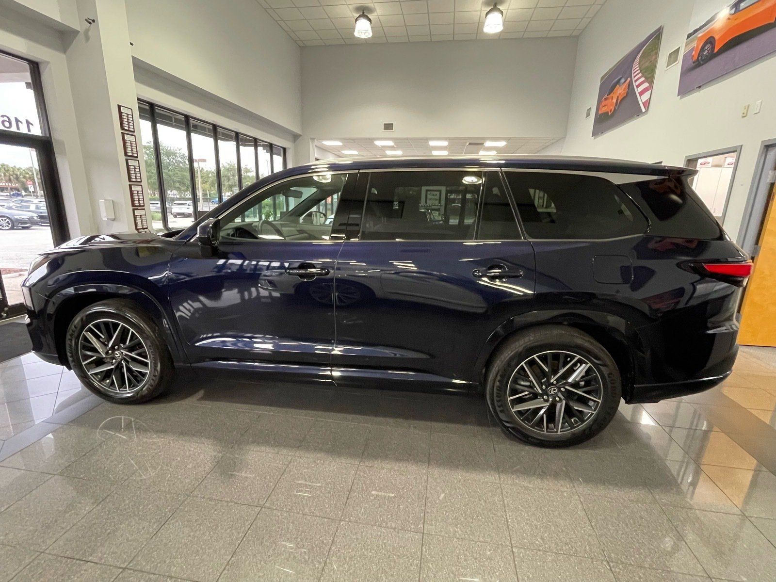 Used 2024 Lexus TX 350 FWD w/ Technology Package image 2