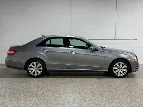 Used 2012 Mercedes-Benz E 350 4MATIC Sedan image 5