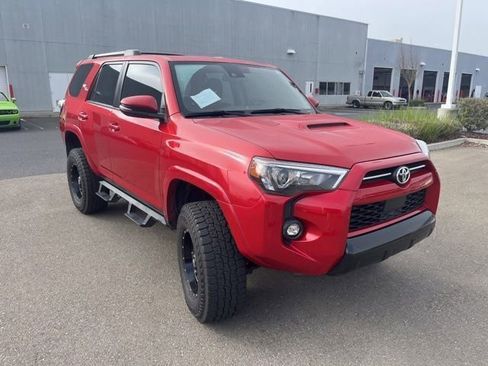 Used 2022 Toyota 4Runner TRD Off-Road Premium w/ Moonroof Package image 3