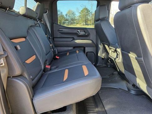 Used 2023 GMC Sierra 1500 AT4 w/ Technology Package image 26