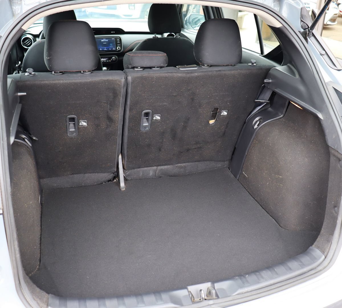 Used 2023 Nissan Kicks SR FWD image 25