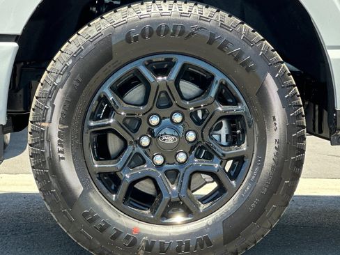 New 2026 Ford F150 XLT w/ Equipment Group 302A MID AWD/4WD image 24