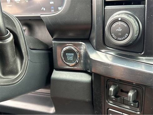 New 2025 Ford F250 Lariat w/ Lariat Ultimate Package image 27