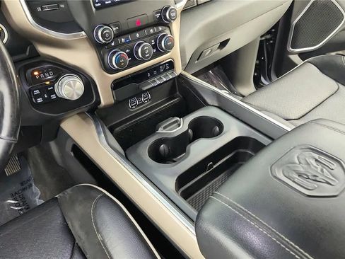 Used 2020 RAM 1500 Laramie AWD/4WD image 33