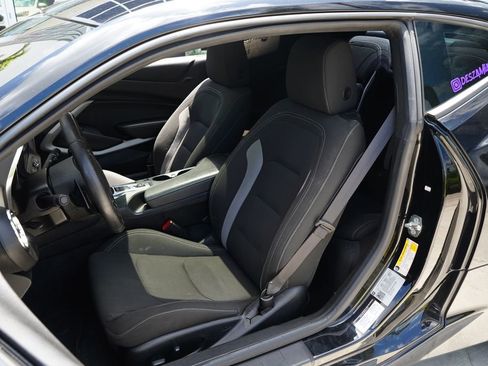 Used 2020 Chevrolet Camaro SS RWD image 16