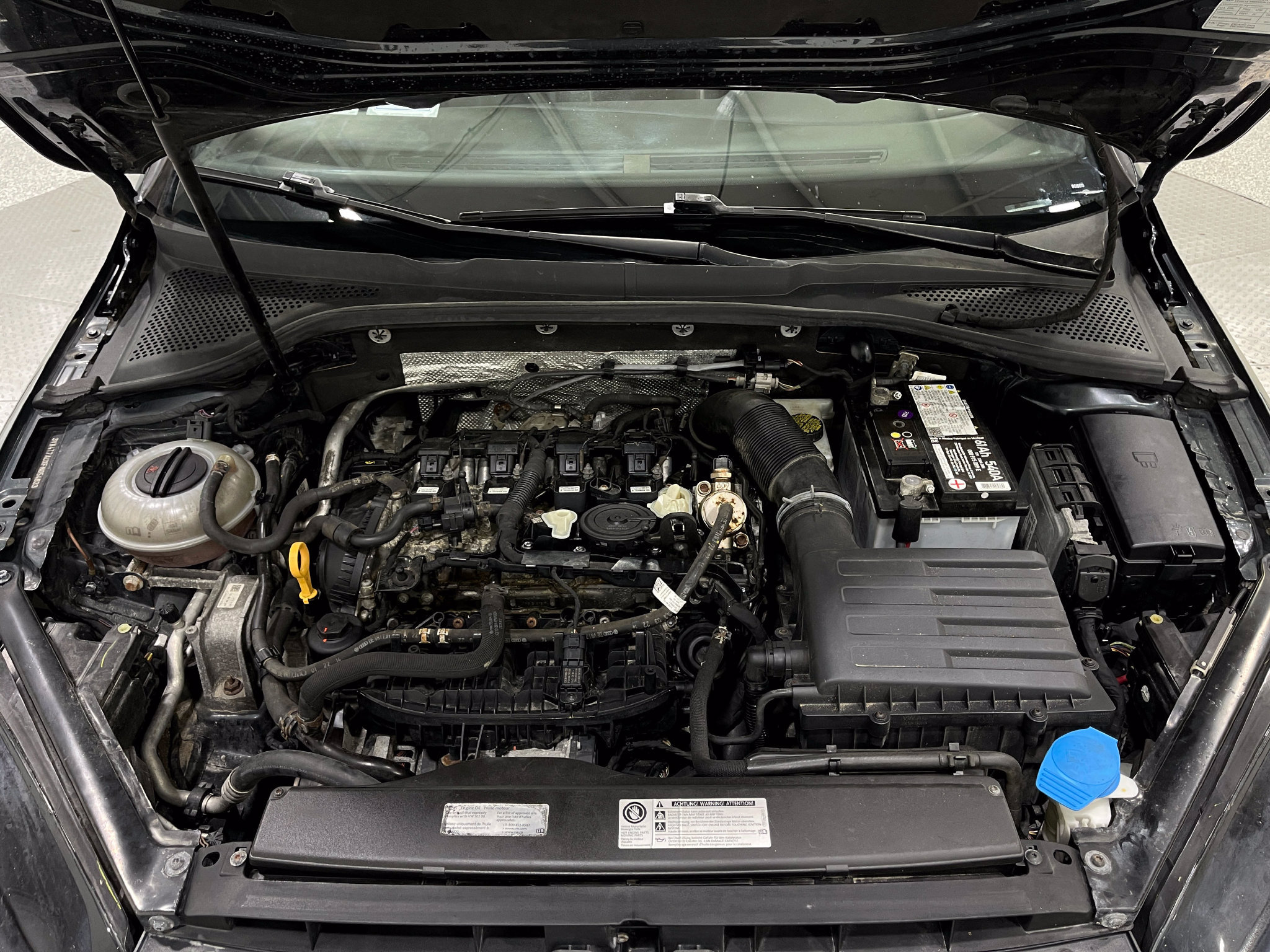 Used 2015 Volkswagen GTI SE w/ Lighting Package (SEL) FWD image 26