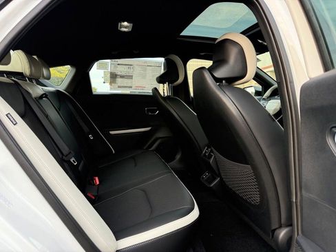 New 2025 Kia K4 GT-Line Turbo image 5