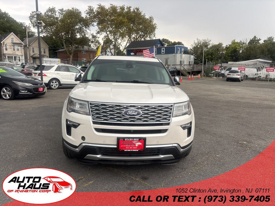 Used 2018 Ford Explorer Platinum AWD/4WD image 2