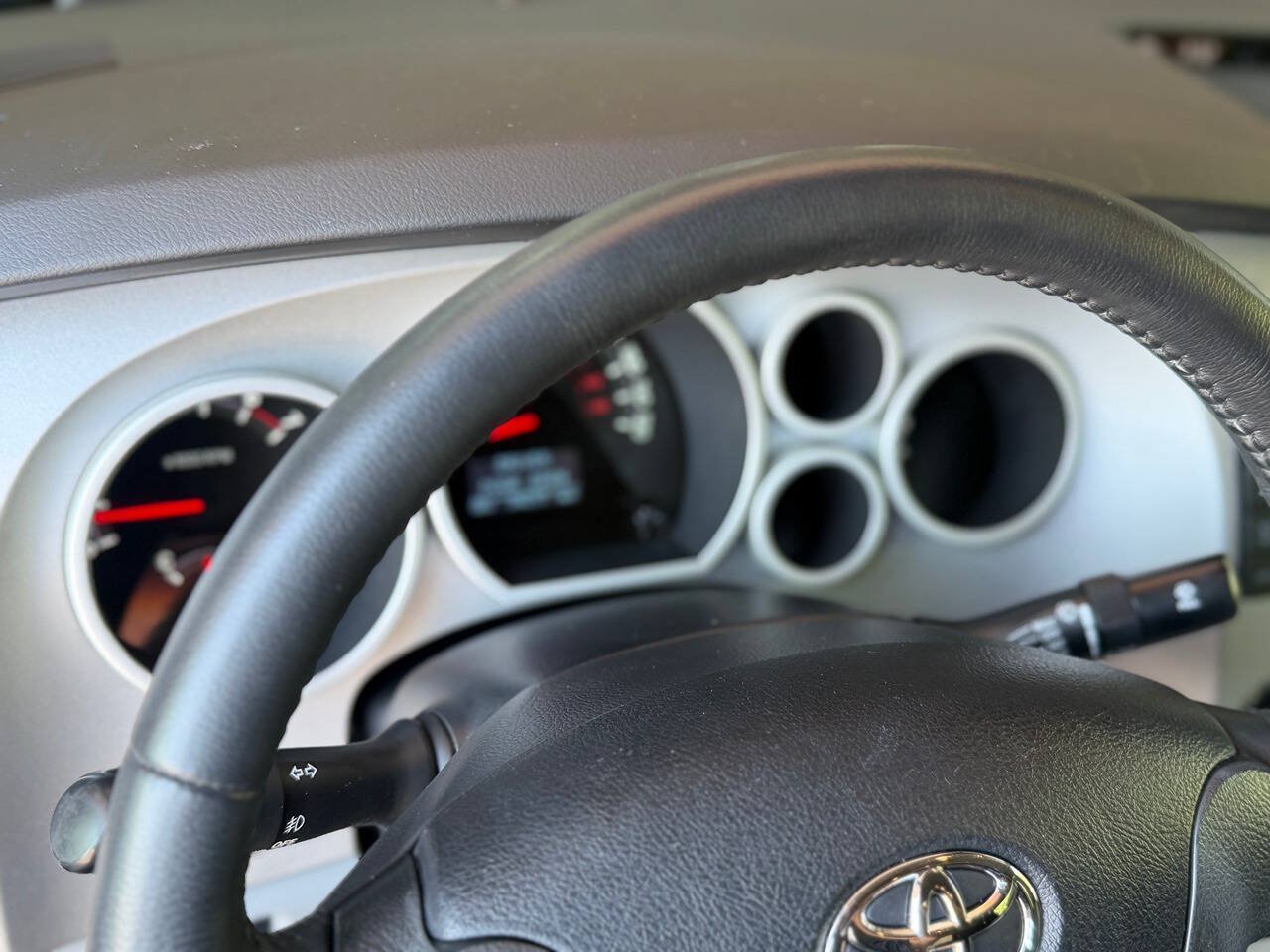 Used 2008 Toyota Tundra Limited RWD image 15