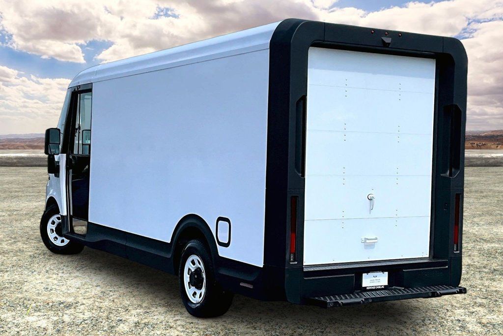 Used 2024 Chevrolet Brightdrop 600 w/ Battery Pack, Max Range AWD/4WD image 4